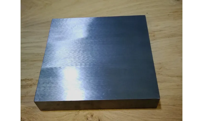 Base plana Acero para Martillear 10,2*10,2*,18cms / Herramientas bisutería