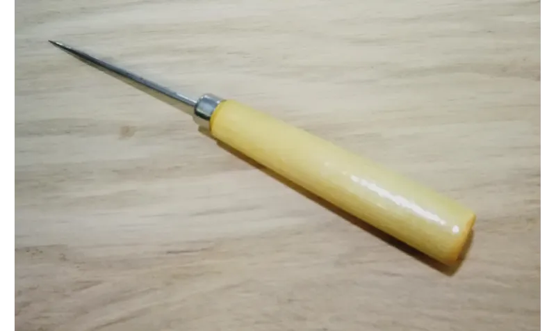 Punzón mango madera 15cms / Herramientas bisutería