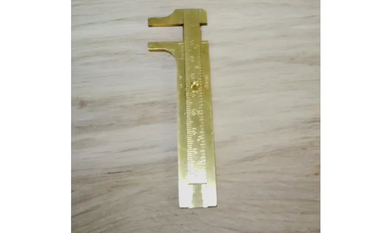 Calibre latón 10cms largo / Herramientas bisutería