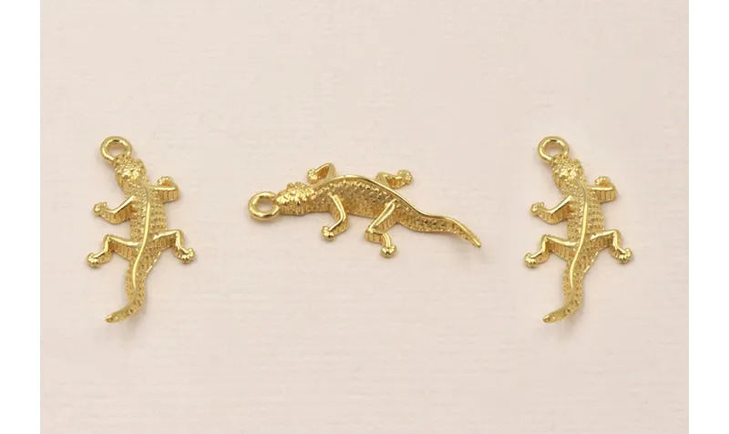 Golgante Lagarto 25*11mm Baño Oro 3micras 18 K Golgante Lagarto 25*11mm Baño Oro 3micras 18 K
