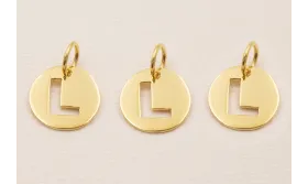 Colgante letra L  10mm Baño Oro 18K, 3Micras / Cuentas Metálicas de Baño Oro 3 Micras 18K