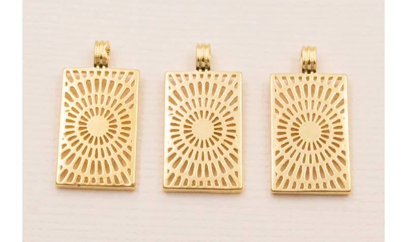 Colgante Sol labarado 20*11  Baño ORO 3M 24K