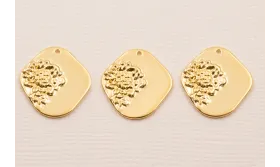 Colgante Rombo 18*16 Flor  Baño Oro 3M 18K / Cuentas Metálicas de Baño Oro 3 Micras 18K