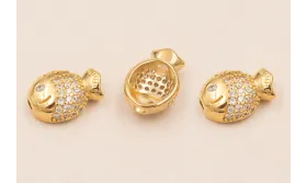 Entrepieza Pez con Brillos 12*8mm Baño ORO 18K 3M / Cuentas Metálicas de Baño Oro 3 Micras 18K