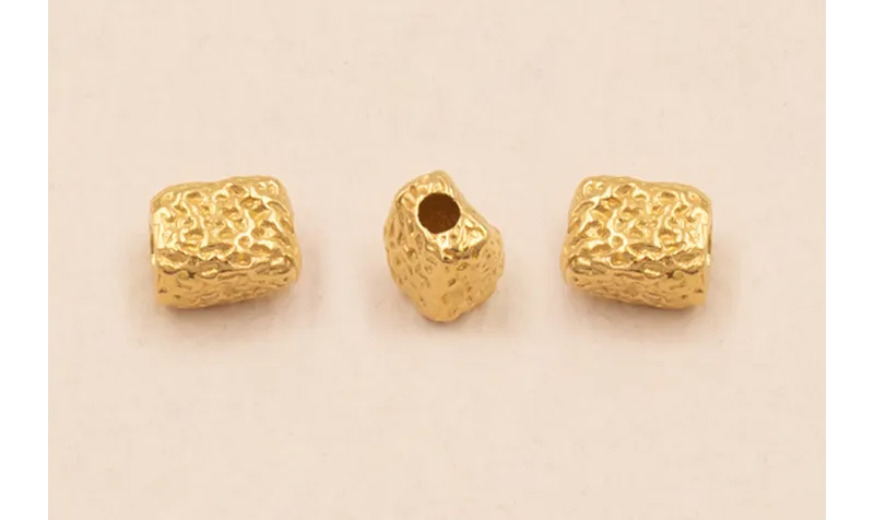 Pieza Irregular 5*3*3mm Baño Oro 18K 3Micras / Cuentas Metálicas de Baño Oro 3 Micras 18K