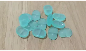 Almohadilla irregular 11*16mm Verde /Cuentas de  Cristal 