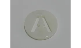 Letra calada 15mm Nacar A /Cuentas de  Nacar 