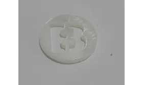 Letra calada 15mm Nacar B /Cuentas de  Nacar 