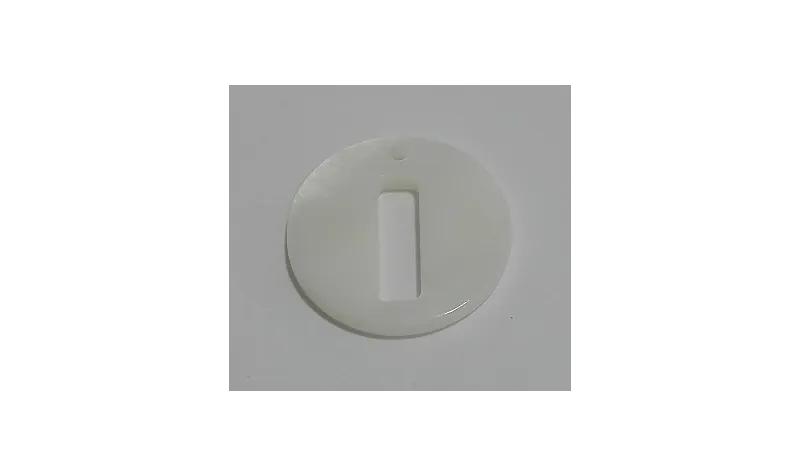 Letra calada 15mm Nacar I /Cuentas de  Nacar 