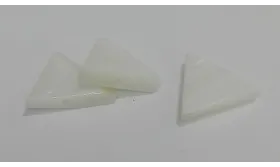 Triangulo Nacar 15mm*3mm /Cuentas de  Nacar 
