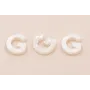 Letra Nacar G  10mm agujero horizontal superior /Cuentas de  Nacar 