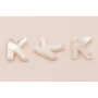 Letra Nacar K 10mm agujero horizontal superior /Cuentas de  Nacar 