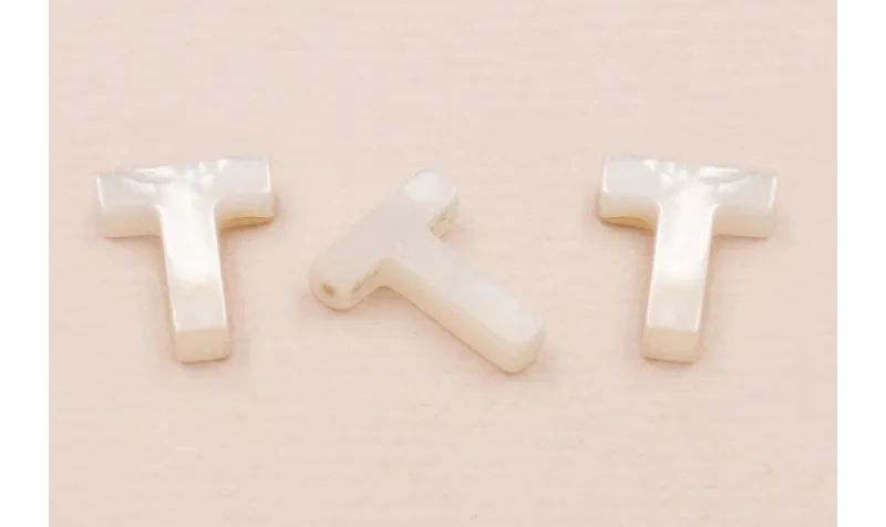 Letra Nacar T 10mm agujero horizontal superior /Cuentas de  Nacar 