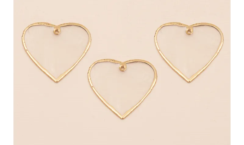Chapa Corazón Nacar 34*37mm bordes dorados