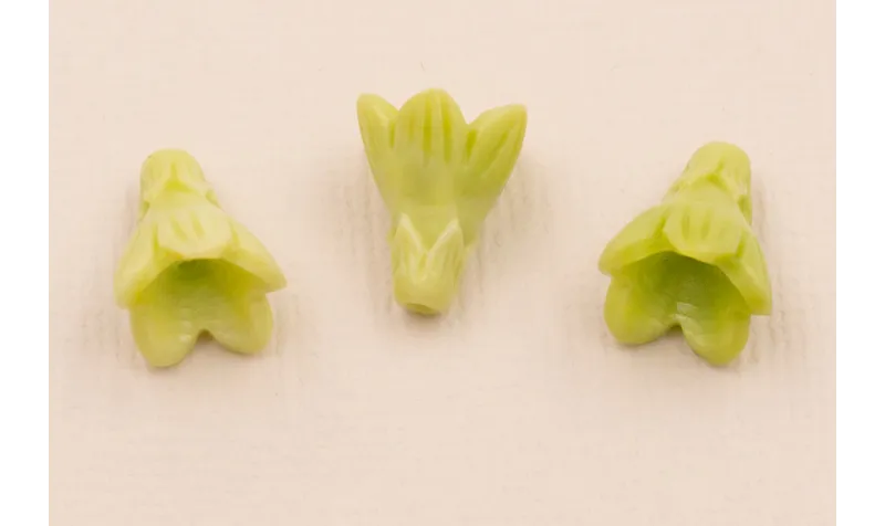 Flor Colgante Resina Coral 13*10mm Verde /Cuentas de  Plástico / Resina 