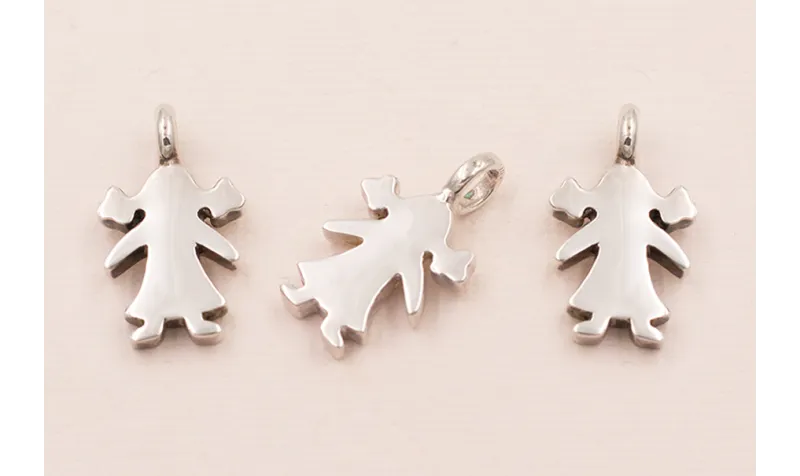 Colgante Niña hueco 19*9*3mm / Cuentas Metálicas de Plata 925