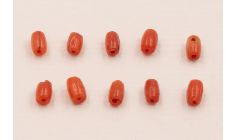 Ristra de 40cms de Micro Tubos de Coral 2,5*4mm