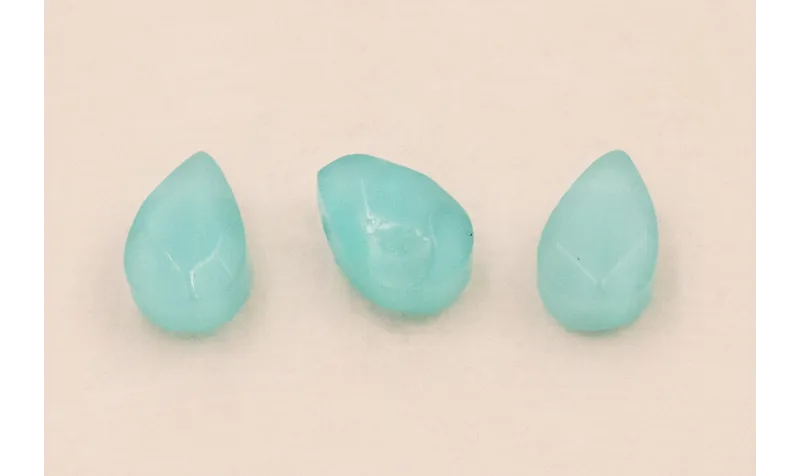 Gota Cuarzo facetado 10*6mm verde Turquesa / Semipreciosas de 