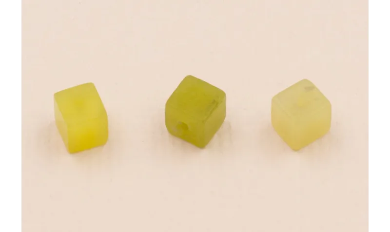 Cubo piedra Jade 4,5*4,5mm verde / Semipreciosas de 