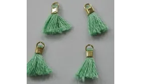 Micro pompon 10mm long. Menta /Cuentas de  Tela 