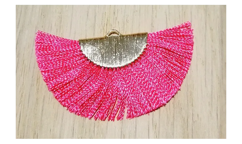 Pendiente abanico 45*25mm Rosa Fuxia /Cuentas de  Tela 