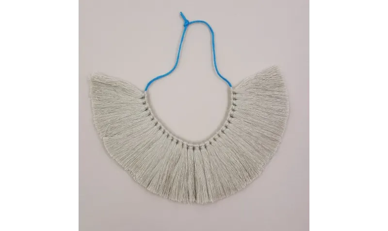 Tira de 25 pompones de 35mm*100mms Beige /Cuentas de  Tela 