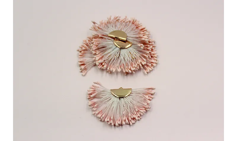 Colgante estambres color Rosa Palo /Cuentas de  Tela 