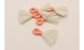 Fleco 35mm blanco y  Salmón /Cuentas de  Tela 