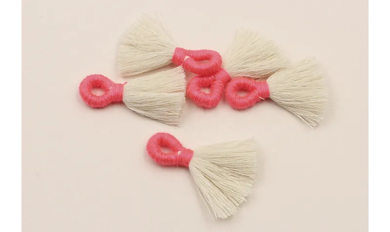 Fleco 35mm blanco y Fuxia /Cuentas de  Tela 