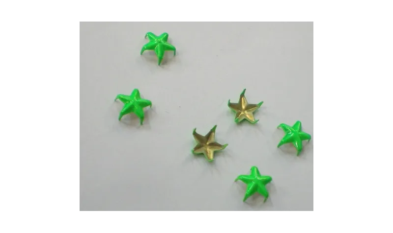 Tachuela estrella 10mm Verde fluor / Cuentas Metálicas de Latón / Zamak