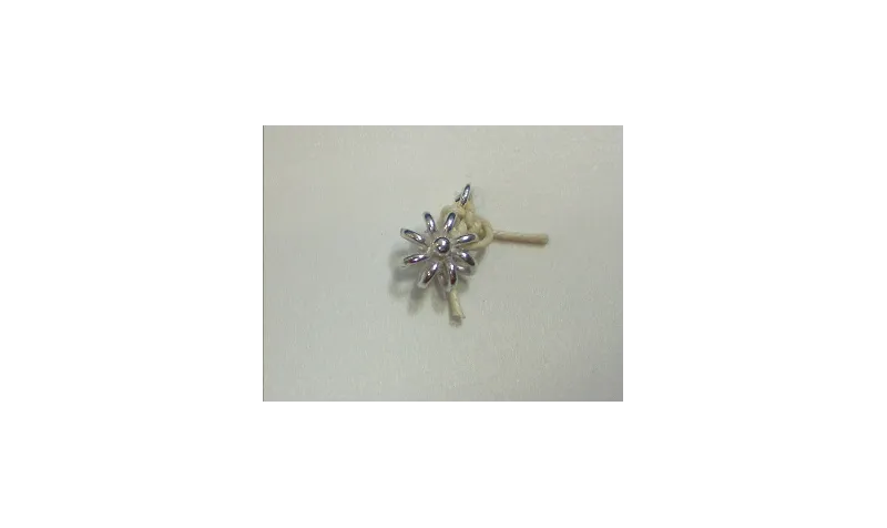 Flor de aretes 7mm diam. Plata / Cuentas Metálicas de Latón / Zamak