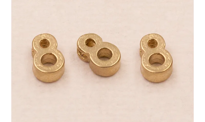 Pieza Número 8 7*6*2 Oro / Cuentas Metálicas de Latón / Zamak