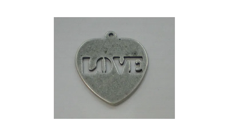 Chapa LOVE 23*23 Plata Vieja / Cuentas Metálicas de Latón / Zamak