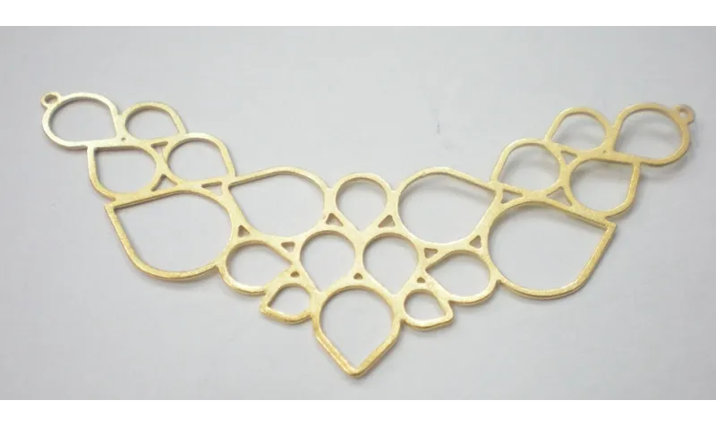 pieza babero 73*27 O.Mate / Bases de Collares de Latón / Zamak