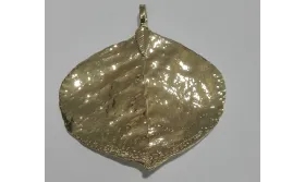 Hoja Natural Metalizada Oro 50*53 Oro / Cuentas Metálicas de Latón / Zamak