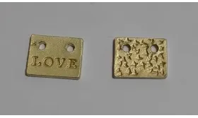 Chapita rectangular Love Oro Mate 9*7mm / Cuentas Metálicas de Latón / Zamak