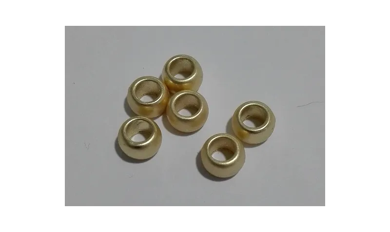 Bola 6,5mm ext * 4mm interior Dorado Mate / Cuentas Metálicas de Latón / Zamak