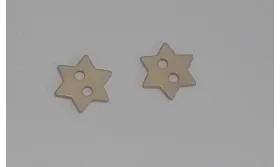 Estrella 2 agujeros 9.5mm oro mate / Cuentas Metálicas de Latón / Zamak