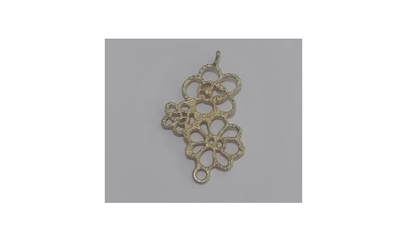 Conjunto de 2 flores 17*28 oro mate / Cuentas Metálicas de Latón / Zamak