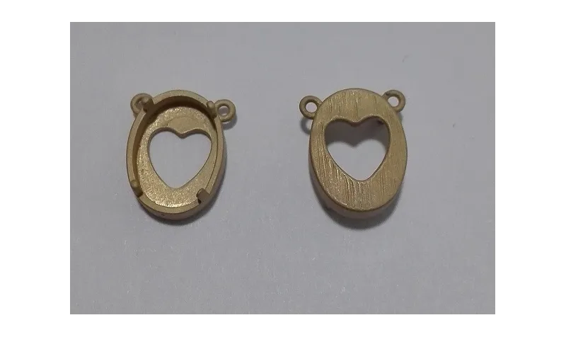 Cabujón corazón 11.7*9.1 oro mate / Cuentas Metálicas de Latón / Zamak