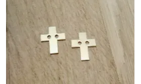 Pieza Cruz doble agujero 12*10mm Oro Mate / Cuentas Metálicas de Latón / Zamak