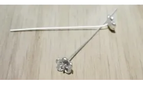 Flor con tallo 8*45mm Plata mate / Cuentas Metálicas de Latón / Zamak