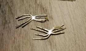 Coral araña 30*10mm Oro Mate / Cuentas Metálicas de Latón / Zamak
