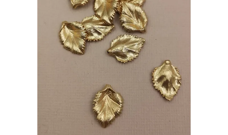 Cuenta Hoja 17*12mm Oro Mate