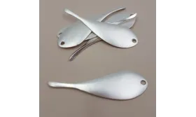 Pez colgante 63*18mm Plata Mate / Cuentas Metálicas de Latón / Zamak