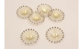 Casquilla Sol 40mm Puntas Beige / Cuentas Metálicas de Latón / Zamak