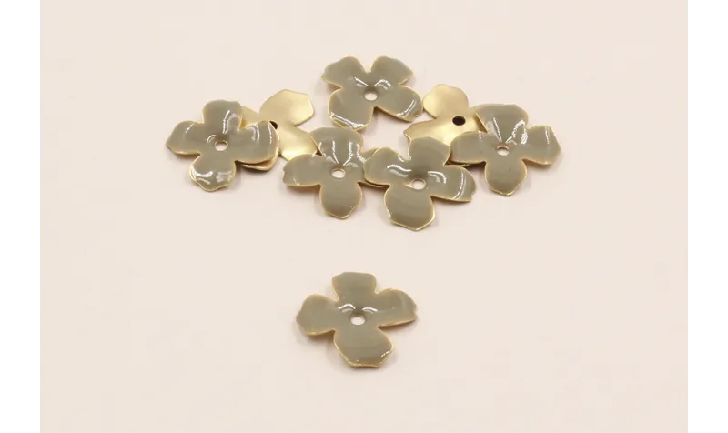 Cuenta Flor 15mm esmaltada Visón