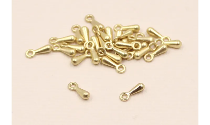 Colgante con Pivote de 7*2mm Dorado Mate Colgante con Pivote de 7*2mm Dorado Mate