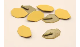 Pieza esmaltada 21*12mm Esmalte color Huevo / Cuentas Metálicas de Latón / Zamak