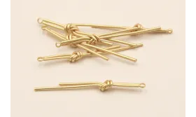 Colgante nudo doble 52mm Dorado Mate / Cuentas Metálicas de Latón / Zamak